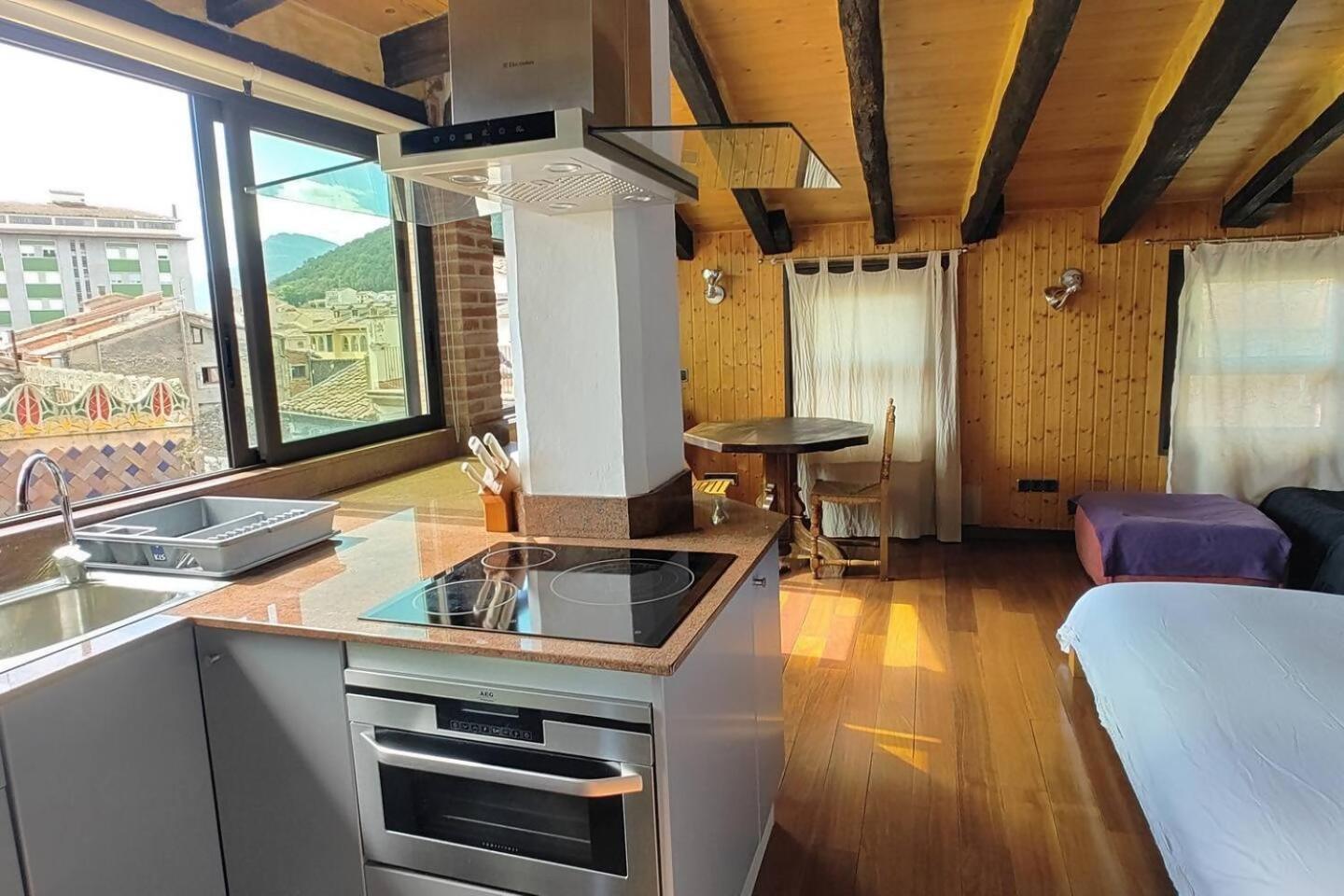 Tao Casa Wood